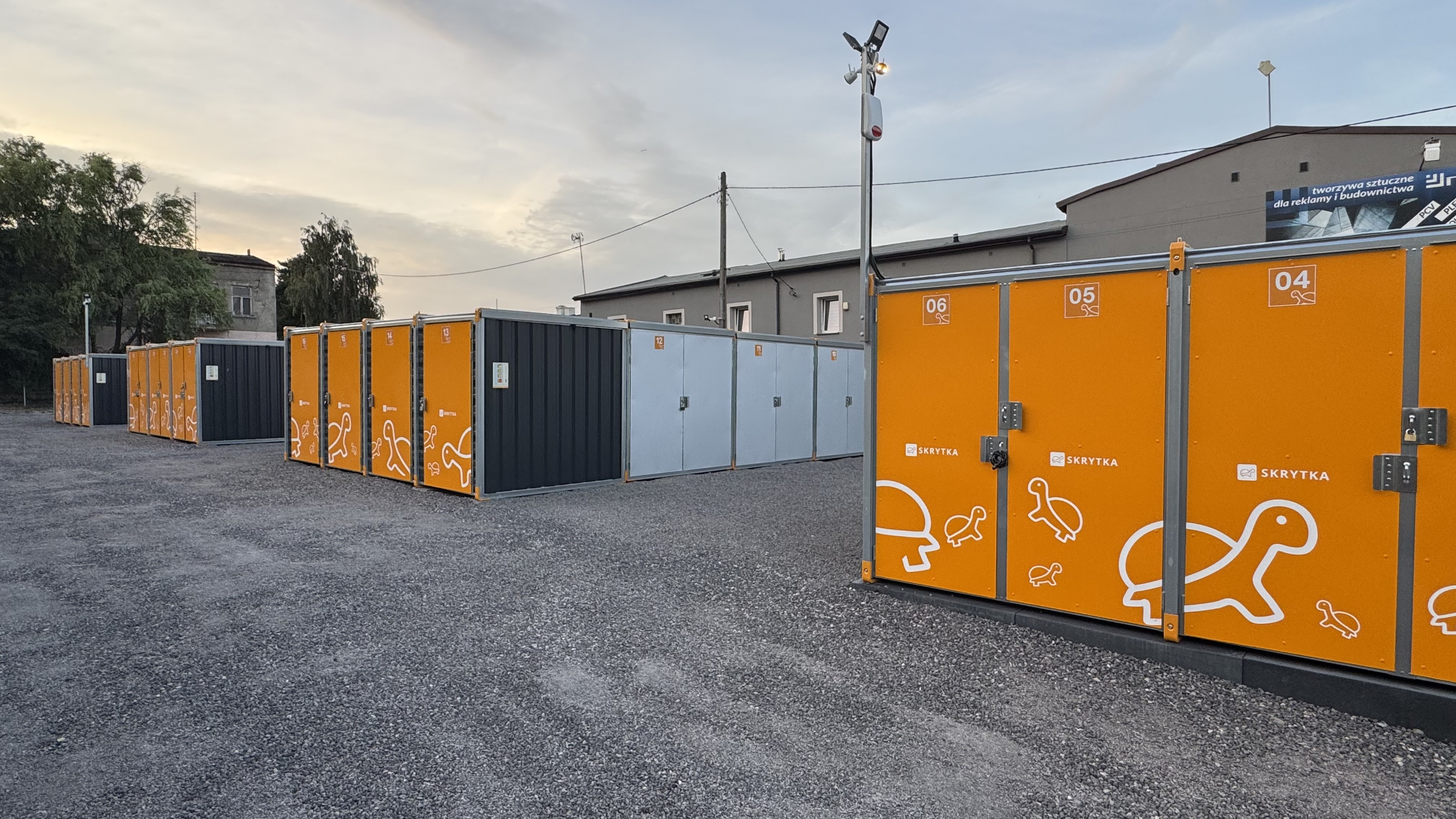 Magazyn self storage Warszawska 107, 42-218 Częstochowa